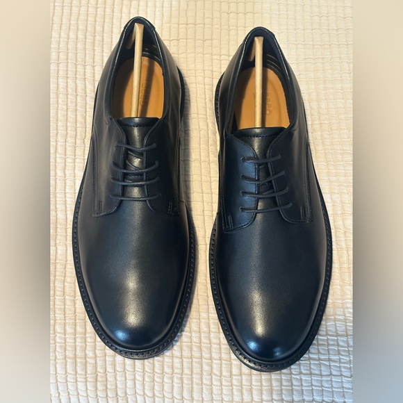 Ecco Men's Classic Black Leather Derbys